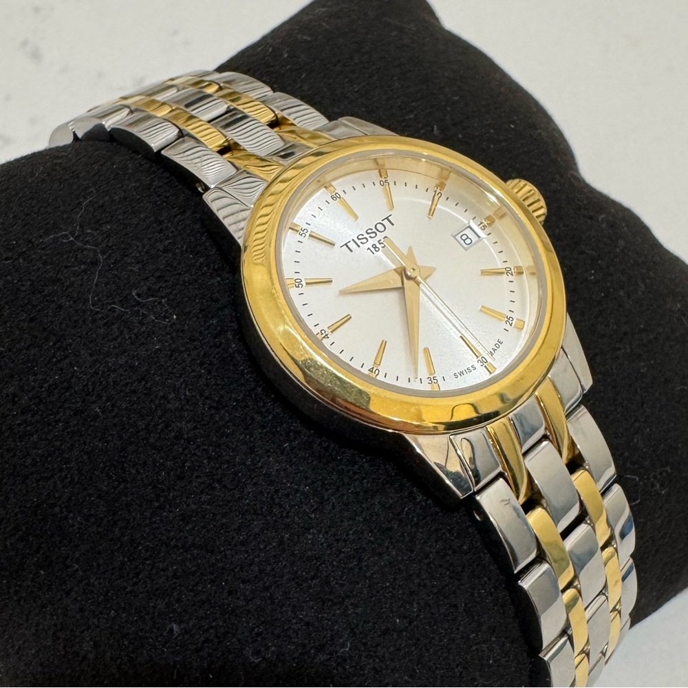 TISSOT CLASSIC DREAM 28MM - Picture 4 of 16